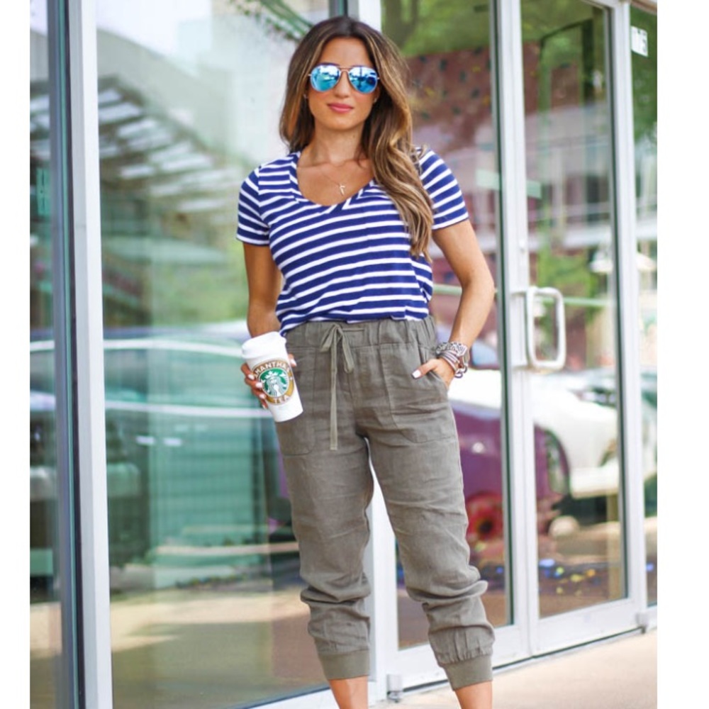 Just Living Cropped Green Linen Joggers